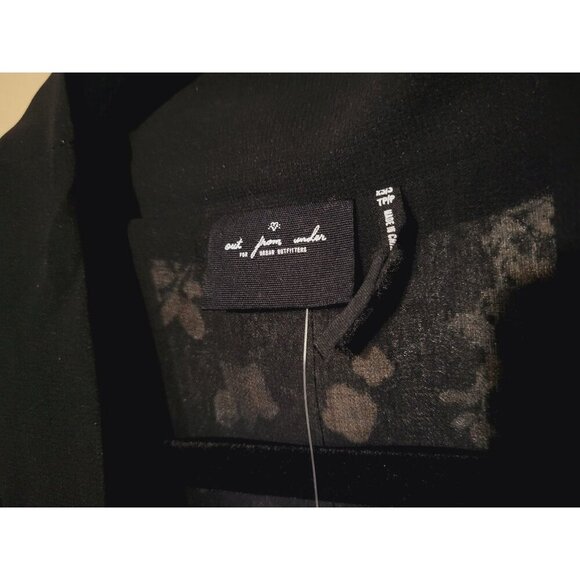 Out From Under- Urban Black Floral Velvet Kimono Womens XS/S Boho Romantic Tunic - Picture 6 of 15